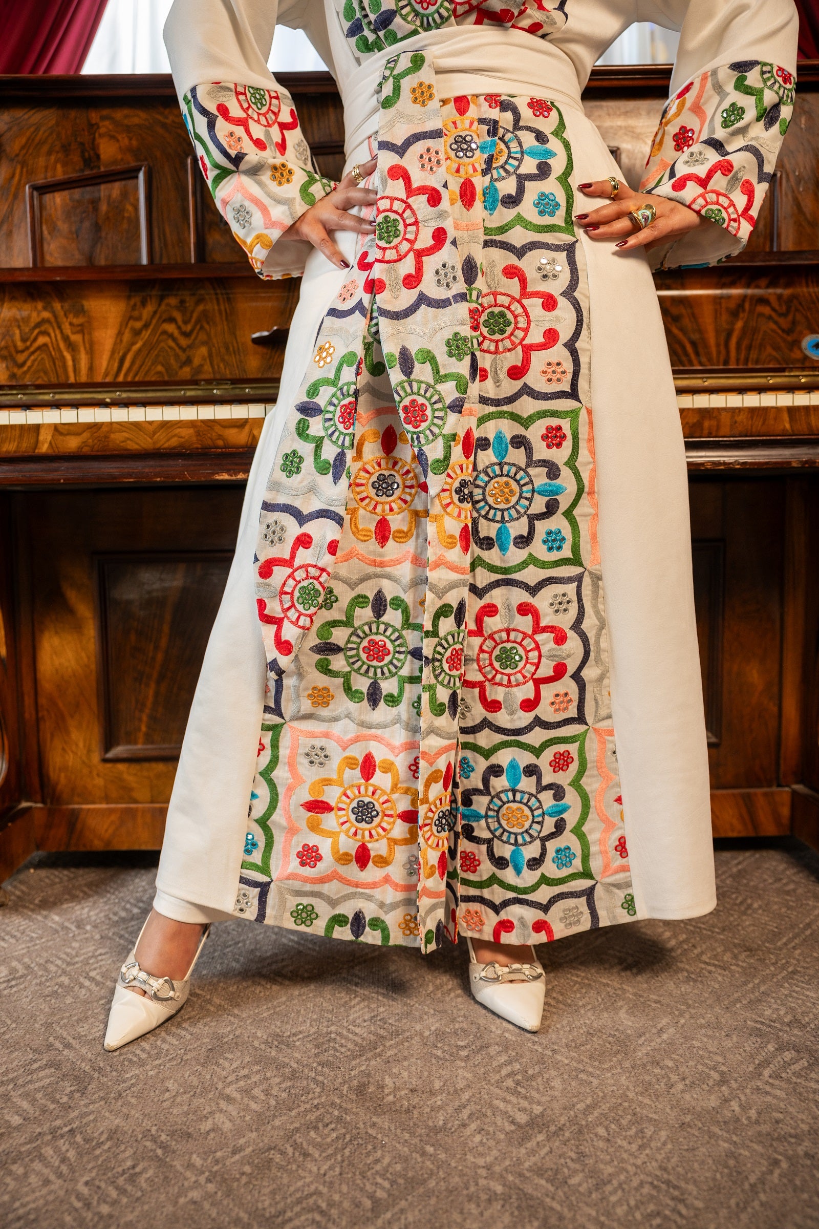 Ikhlas Kaftan - Off-White